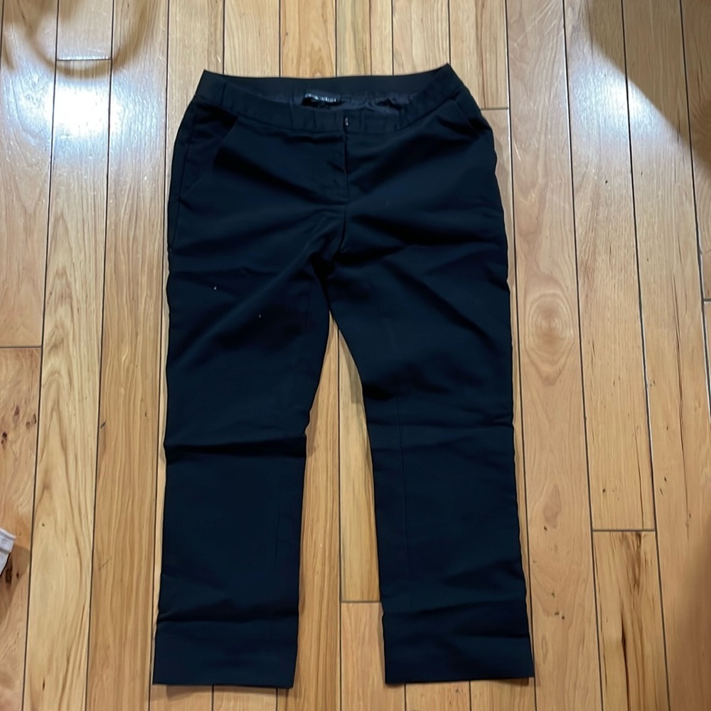 Amanda & Chelsea size 0 capri pants